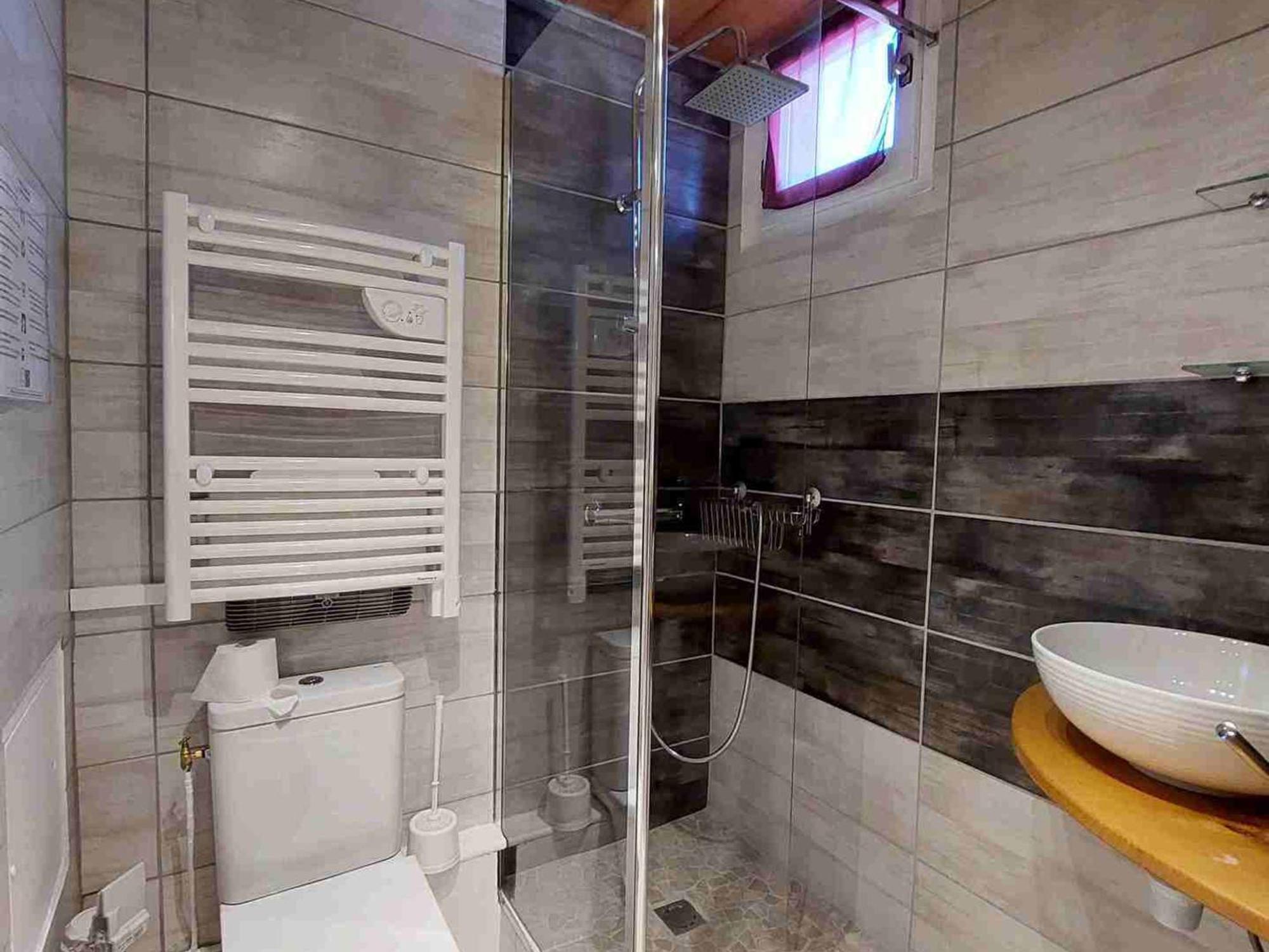 Studette Renovee Pour 2 Au Pied Des Pistes, Centre Les Deux Alpes - Fr-1-516-134 Lägenhet Exteriör bild